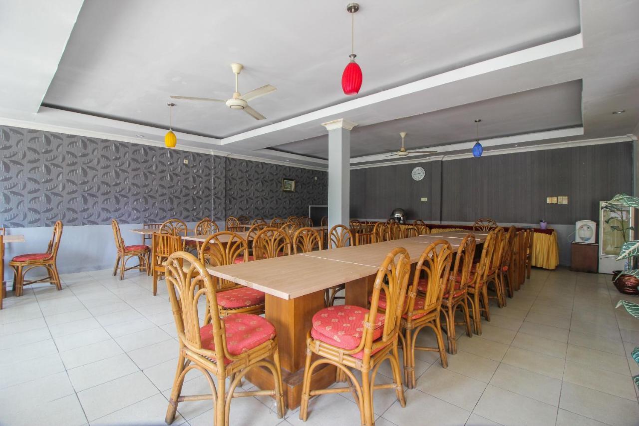 斯波特昂2809优思明酒店 Siak Sri Indrapura 外观 照片